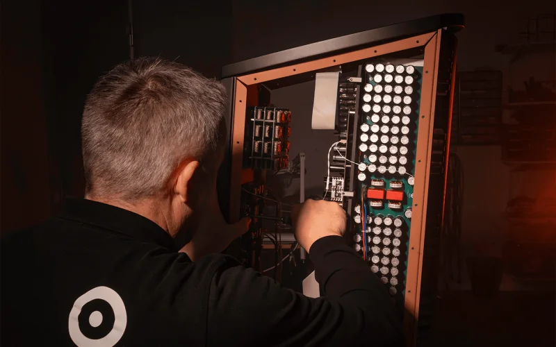 Assembly work on an M-880 amplifier in Denmark