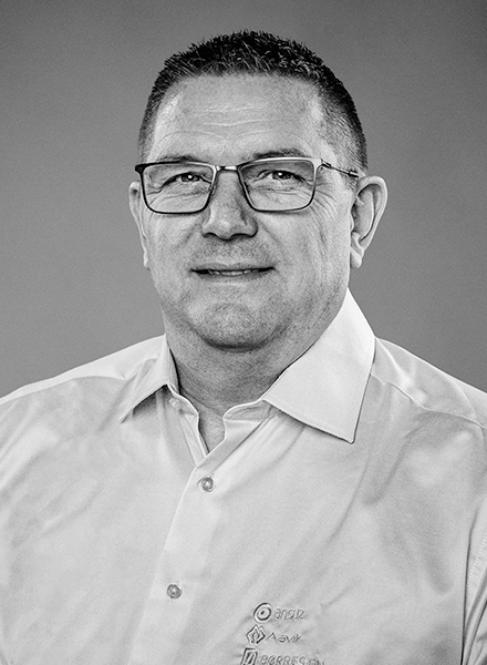 Portrait of Peter Hansen